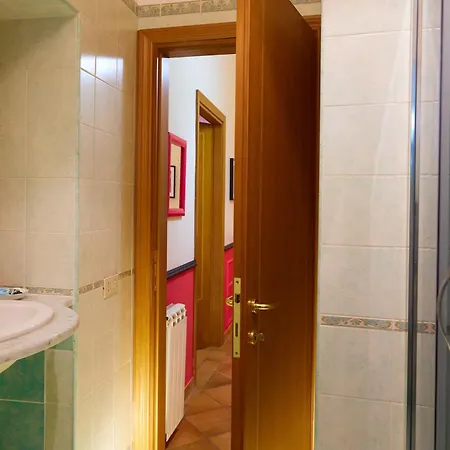 아파트 Trasteverehome - Elegant Near Navona Square *
